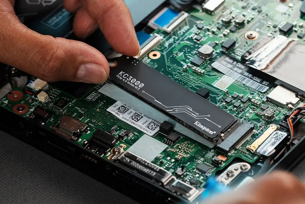 Notebook SSD Nedir? SATA ve NVMe SSD Arasındaki Farklar ve Doğru SSD Seçimi